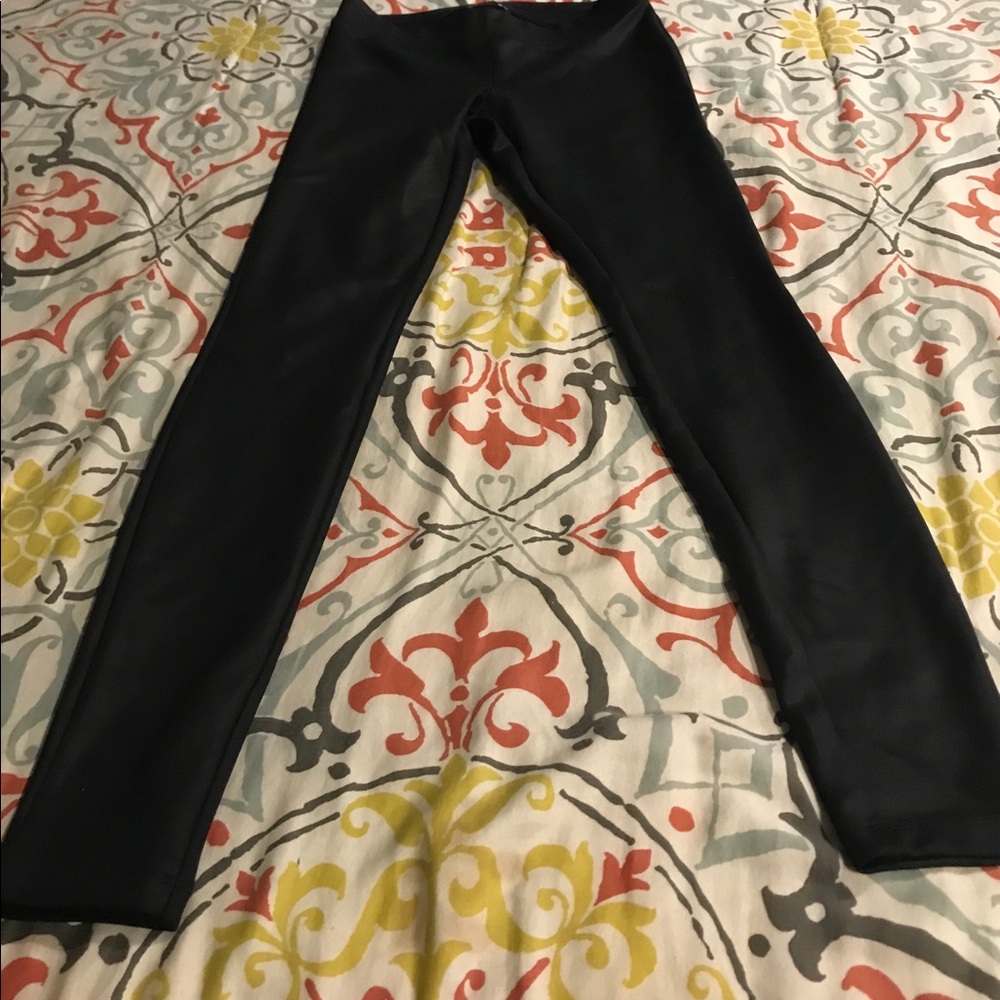Faux leather leggings
